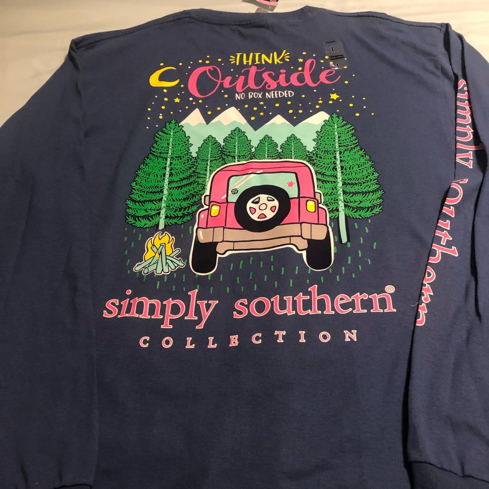 NWT Simply Southern Large